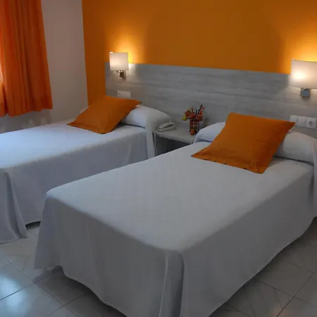 Hotel Catedrales 2*