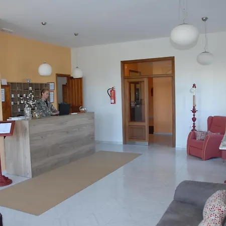 Hotel Catedrales Pumarin